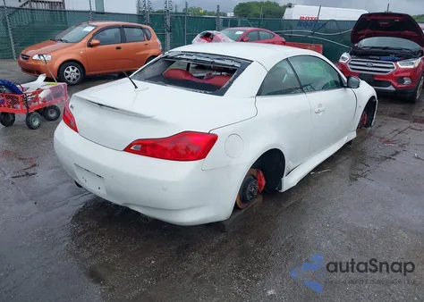 2014 Infiniti Q60 Ipl z USA, uszkodzony, nr VIN JN1CV6FE7EM900739